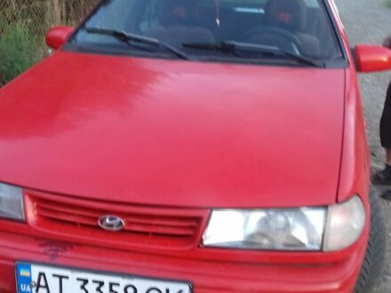 Хендай Поні 1993 у Івано-Франківську на Automoto.ua Червоний Хендай Поні, об'ємом двигуна 1.5 л та пробігом 230 тис. км за 1100 $, фото 1 на Automoto.ua
