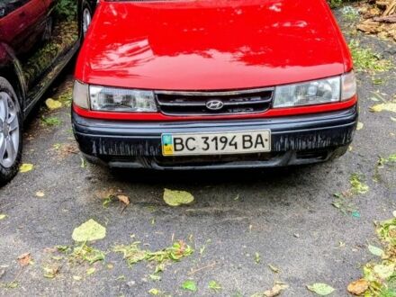 Красный Хендай Пони, объемом двигателя 1.3 л и пробегом 339 тыс. км за 700 $, фото 1 на Automoto.ua