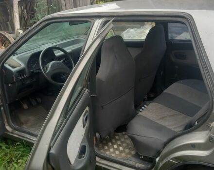 Серый Хендай Пони, объемом двигателя 1.5 л и пробегом 375 тыс. км за 382 $, фото 1 на Automoto.ua