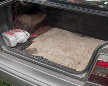 Серый Хендай Пони, объемом двигателя 1.5 л и пробегом 375 тыс. км за 382 $, фото 2 на Automoto.ua