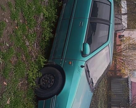 Зеленый Хендай Пони, объемом двигателя 1.5 л и пробегом 309 тыс. км за 1300 $, фото 1 на Automoto.ua