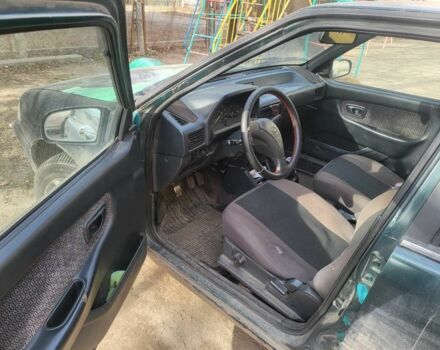 Зеленый Хендай Пони, объемом двигателя 1.5 л и пробегом 42 тыс. км за 1800 $, фото 4 на Automoto.ua