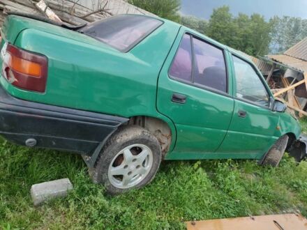 Хендай Поні 1994 у Києві на Automoto.ua Зелений Хендай Поні, об'ємом двигуна 1.3 л та пробігом 444 тис. км за 20000 $, фото 1 на Automoto.ua