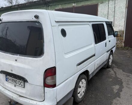 Белый Хендай Портер, объемом двигателя 2.5 л и пробегом 330 тыс. км за 1500 $, фото 2 на Automoto.ua