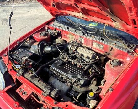 Красный Хендай С-Купе, объемом двигателя 1.5 л и пробегом 320 тыс. км за 1700 $, фото 12 на Automoto.ua