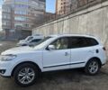 Белый Хендай Санта Фе, объемом двигателя 2.4 л и пробегом 175 тыс. км за 12700 $, фото 1 на Automoto.ua