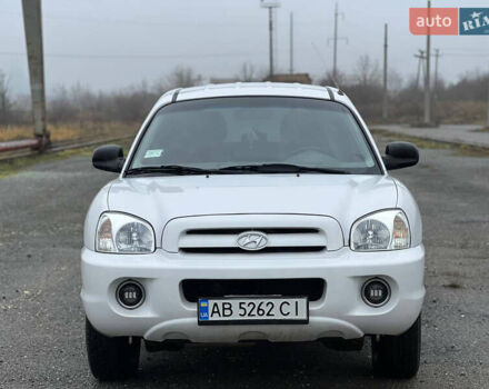 Білий Хендай Санта Фе, об'ємом двигуна 1.99 л та пробігом 280 тис. км за 5700 $, фото 2 на Automoto.ua