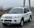 Белый Хендай Санта Фе, объемом двигателя 2 л и пробегом 280 тыс. км за 5700 $, фото 1 на Automoto.ua
