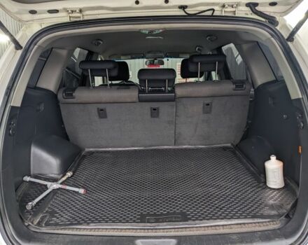 Белый Хендай Санта Фе, объемом двигателя 2.2 л и пробегом 265 тыс. км за 5200 $, фото 7 на Automoto.ua