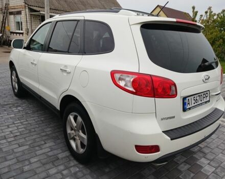Белый Хендай Санта Фе, объемом двигателя 2.7 л и пробегом 209 тыс. км за 9999 $, фото 7 на Automoto.ua