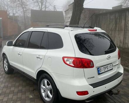 Белый Хендай Санта Фе, объемом двигателя 2.19 л и пробегом 290 тыс. км за 10700 $, фото 6 на Automoto.ua