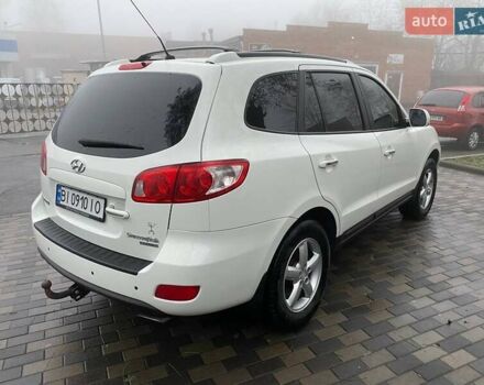 Белый Хендай Санта Фе, объемом двигателя 2.19 л и пробегом 290 тыс. км за 10700 $, фото 7 на Automoto.ua