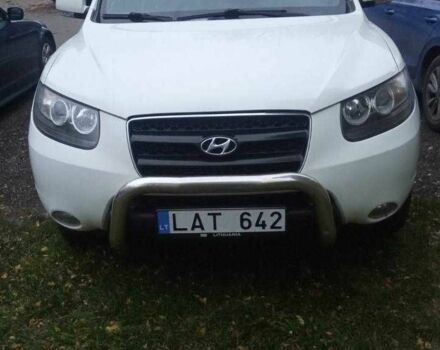 Белый Хендай Санта Фе, объемом двигателя 2.2 л и пробегом 299 тыс. км за 5500 $, фото 3 на Automoto.ua