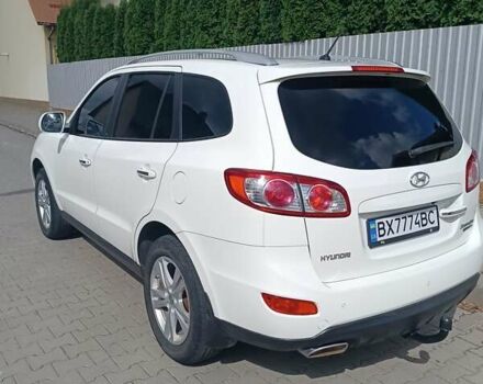 Белый Хендай Санта Фе, объемом двигателя 2.2 л и пробегом 293 тыс. км за 12300 $, фото 9 на Automoto.ua