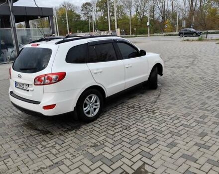 Білий Хендай Санта Фе, об'ємом двигуна 2.4 л та пробігом 320 тис. км за 8300 $, фото 7 на Automoto.ua