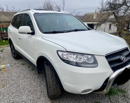 Белый Хендай Санта Фе, объемом двигателя 2.2 л и пробегом 291 тыс. км за 5200 $, фото 3 на Automoto.ua
