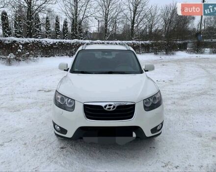 Білий Хендай Санта Фе, об'ємом двигуна 2.2 л та пробігом 201 тис. км за 13300 $, фото 19 на Automoto.ua