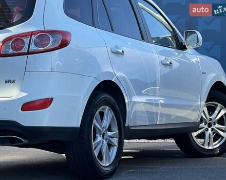 Білий Хендай Санта Фе, об'ємом двигуна 2 л та пробігом 334 тис. км за 11300 $, фото 15 на Automoto.ua