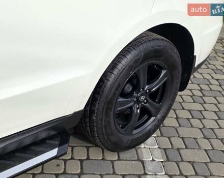 Белый Хендай Санта Фе, объемом двигателя 2.2 л и пробегом 211 тыс. км за 13850 $, фото 31 на Automoto.ua