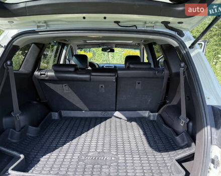 Хендай Санта Фе 2011 в Кременце на Automoto.ua Белый Хендай Санта Фе, объемом двигателя 2.2 л и пробегом 263 тыс. км за 12600 $, фото 18 на Automoto.ua