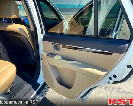 Белый Хендай Санта Фе, объемом двигателя 2.4 л и пробегом 111 тыс. км за 14000 $, фото 8 на Automoto.ua