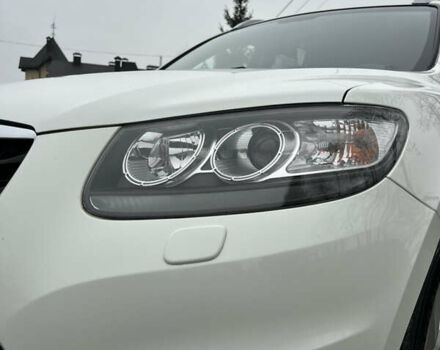 Білий Хендай Санта Фе, об'ємом двигуна 2.2 л та пробігом 183 тис. км за 13800 $, фото 6 на Automoto.ua