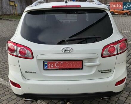 Белый Хендай Санта Фе, объемом двигателя 2.2 л и пробегом 211 тыс. км за 13850 $, фото 22 на Automoto.ua