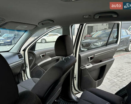 Хендай Санта Фе 2011 в Ивано-Франковске на Automoto.ua Белый Хендай Санта Фе, объемом двигателя 2.2 л и пробегом 298 тыс. км за 10400 $, фото 8 на Automoto.ua