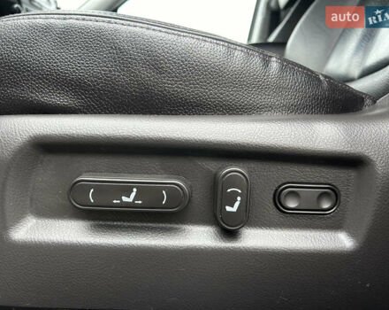 Білий Хендай Санта Фе, об'ємом двигуна 2.2 л та пробігом 183 тис. км за 13800 $, фото 75 на Automoto.ua