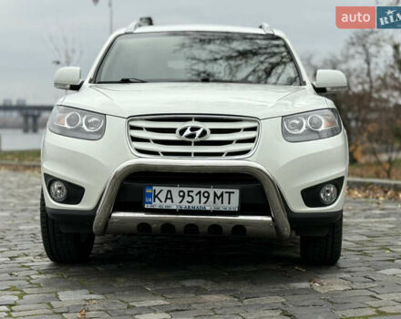 Білий Хендай Санта Фе, об'ємом двигуна 2.4 л та пробігом 98 тис. км за 13500 $, фото 13 на Automoto.ua