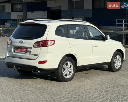 Белый Хендай Санта Фе, объемом двигателя 2.2 л и пробегом 194 тыс. км за 10999 $, фото 8 на Automoto.ua