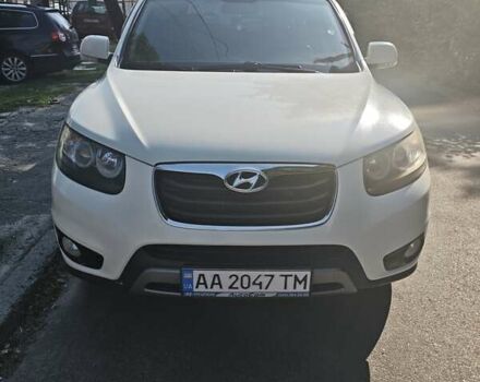 Хендай Санта Фе 2011 у Києві на Automoto.ua Білий Хендай Санта Фе, об'ємом двигуна 2.2 л та пробігом 250 тис. км за 12500 $, фото 4 на Automoto.ua