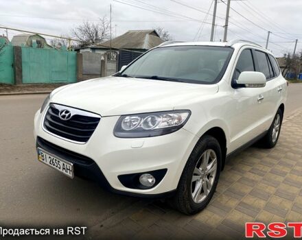 Белый Хендай Санта Фе, объемом двигателя 2.2 л и пробегом 273 тыс. км за 12800 $, фото 1 на Automoto.ua
