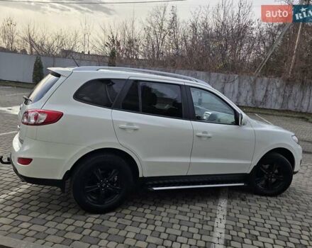 Белый Хендай Санта Фе, объемом двигателя 2.2 л и пробегом 211 тыс. км за 13850 $, фото 13 на Automoto.ua