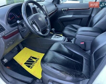 Білий Хендай Санта Фе, об'ємом двигуна 2 л та пробігом 334 тис. км за 11300 $, фото 22 на Automoto.ua
