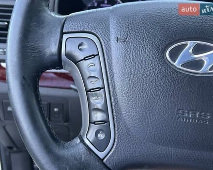 Білий Хендай Санта Фе, об'ємом двигуна 2 л та пробігом 334 тис. км за 11300 $, фото 32 на Automoto.ua