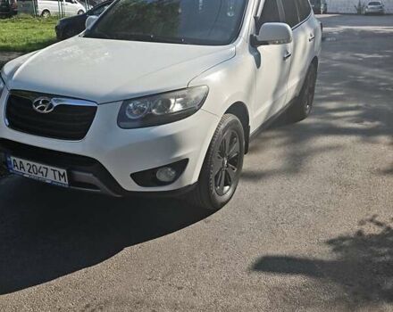 Хендай Санта Фе 2011 у Києві на Automoto.ua Білий Хендай Санта Фе, об'ємом двигуна 2.2 л та пробігом 250 тис. км за 12500 $, фото 5 на Automoto.ua