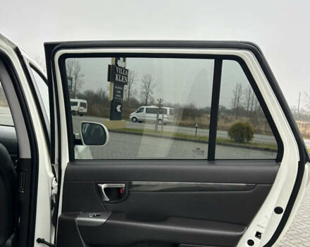 Білий Хендай Санта Фе, об'ємом двигуна 2.2 л та пробігом 183 тис. км за 13800 $, фото 42 на Automoto.ua