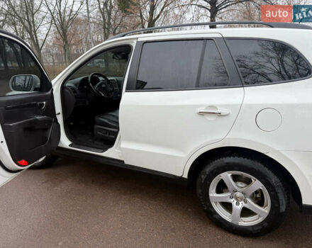 Білий Хендай Санта Фе, об'ємом двигуна 2.2 л та пробігом 236 тис. км за 13500 $, фото 2 на Automoto.ua