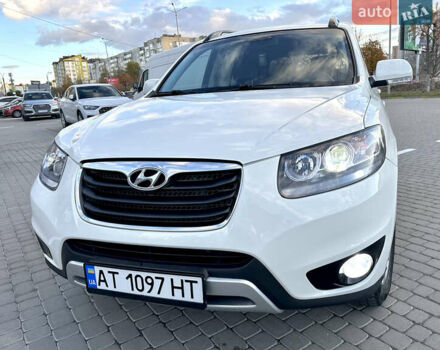 Хендай Санта Фе 2011 в Ивано-Франковске на Automoto.ua Белый Хендай Санта Фе, объемом двигателя 2.2 л и пробегом 298 тыс. км за 10400 $, фото 3 на Automoto.ua