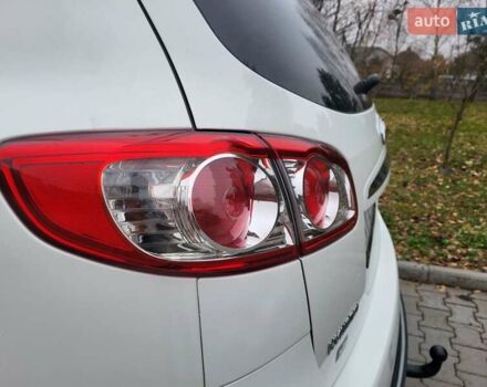 Белый Хендай Санта Фе, объемом двигателя 2.2 л и пробегом 298 тыс. км за 12700 $, фото 34 на Automoto.ua