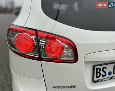 Білий Хендай Санта Фе, об'ємом двигуна 2.2 л та пробігом 183 тис. км за 13800 $, фото 18 на Automoto.ua