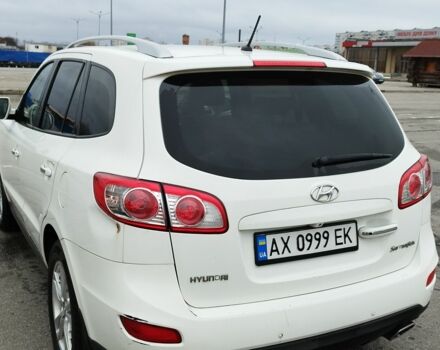 Белый Хендай Санта Фе, объемом двигателя 2.4 л и пробегом 230 тыс. км за 8500 $, фото 20 на Automoto.ua