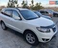 Белый Хендай Санта Фе, объемом двигателя 2.2 л и пробегом 181 тыс. км за 14000 $, фото 1 на Automoto.ua
