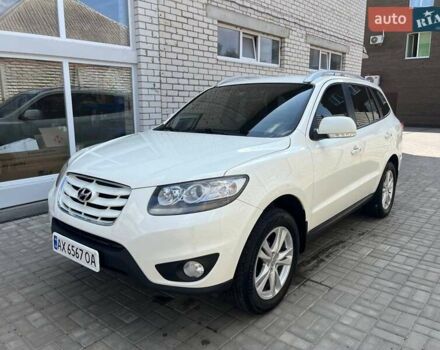 Білий Хендай Санта Фе, об'ємом двигуна 2.4 л та пробігом 176 тис. км за 12500 $, фото 4 на Automoto.ua
