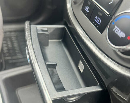 Білий Хендай Санта Фе, об'ємом двигуна 2.2 л та пробігом 178 тис. км за 13499 $, фото 25 на Automoto.ua