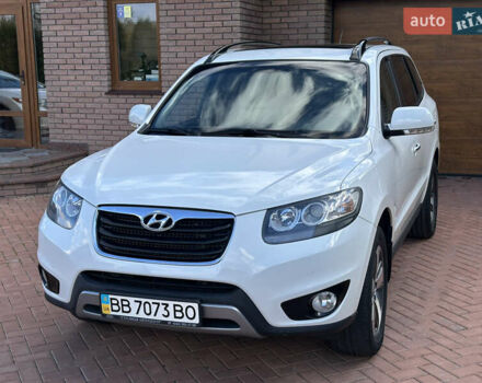 Хендай Санта Фе 2011 у Умани на Automoto.ua Білий Хендай Санта Фе, об'ємом двигуна 2.2 л та пробігом 147 тис. км за 14000 $, фото 1 на Automoto.ua