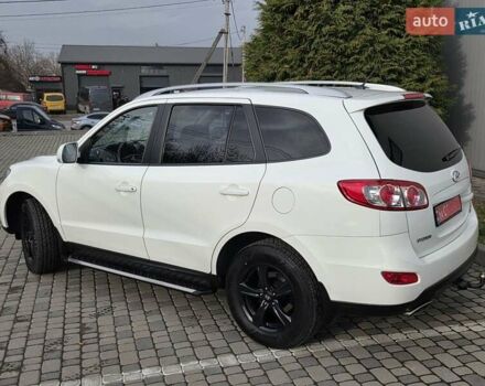 Белый Хендай Санта Фе, объемом двигателя 2.2 л и пробегом 211 тыс. км за 13850 $, фото 18 на Automoto.ua