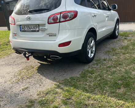 Хендай Санта Фе 2011 в Виннице на Automoto.ua Белый Хендай Санта Фе, объемом двигателя 2.2 л и пробегом 285 тыс. км за 13200 $, фото 4 на Automoto.ua