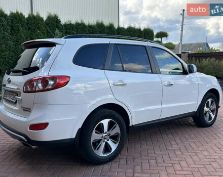 Хендай Санта Фе 2011 у Умани на Automoto.ua Білий Хендай Санта Фе, об'ємом двигуна 2.2 л та пробігом 147 тис. км за 14000 $, фото 15 на Automoto.ua